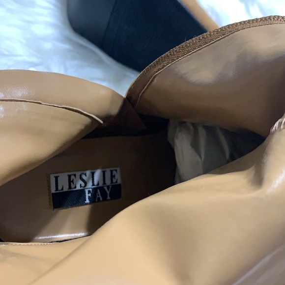 Leslie Fay Suede Boots - Picture 13 of 16